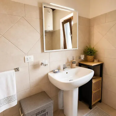 Casa Le Rocce - Pool And Sea View In Nature Apartamento *